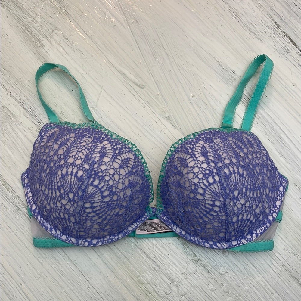 Victoria’s Secret Padded Demi Lace Underwire Bra in Purple and Teal 32DD
